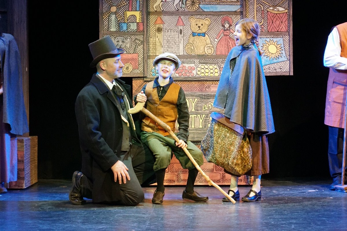 Scrooge the Musical Returns!